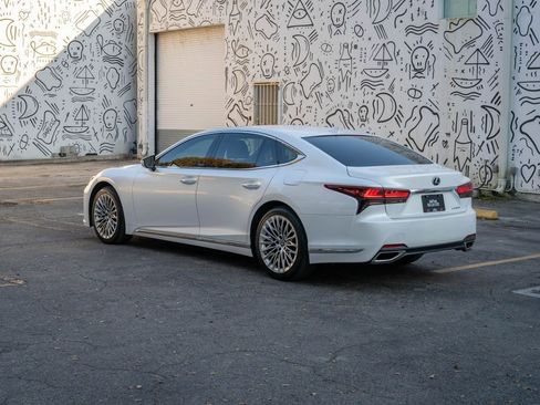 Used 2024 Lexus LS 500 500 Base image 6