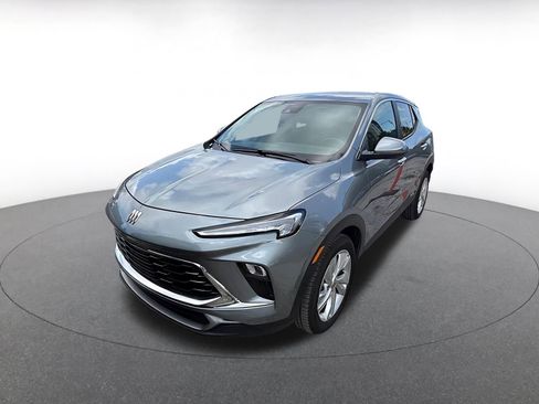 Used 2025 Buick Encore GX Preferred image 2