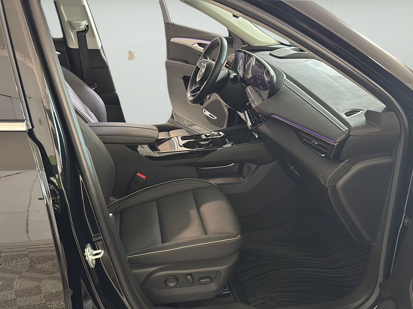 Certified 2026 Buick Envision Avenir AWD/4WD image 24