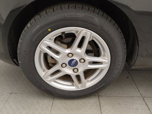 Used 2019 Ford Fiesta SE FWD image 31