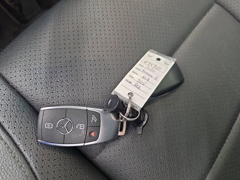 Used 2020 Mercedes-Benz GLE 350 4MATIC image 38