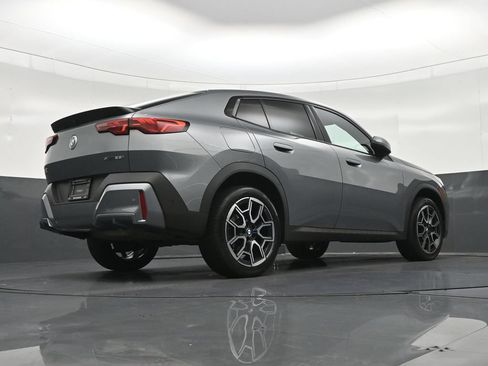 Used 2025 BMW X2 xDrive28i w/ Convenience Package AWD/4WD image 27