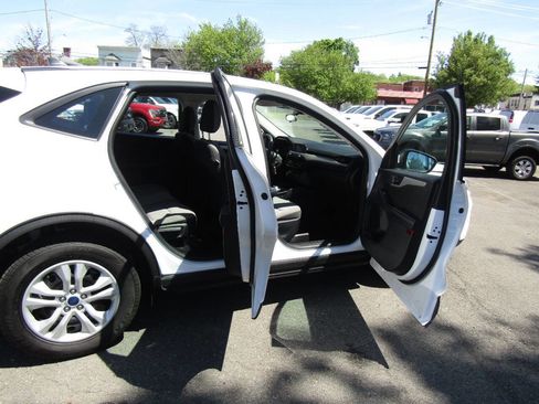 Used 2022 Ford Escape S AWD/4WD image 26