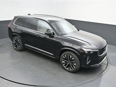 New 2026 Volvo XC90 B6 Plus AWD/4WD image 28