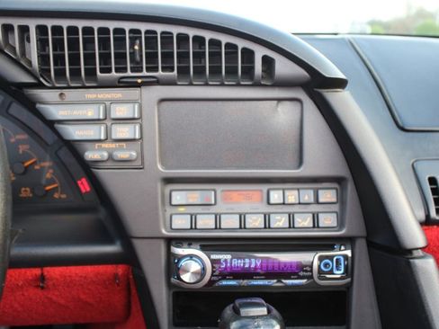 Used 1990 Chevrolet Corvette Convertible image 15