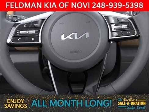 New 2026 Kia Seltos EX image 23