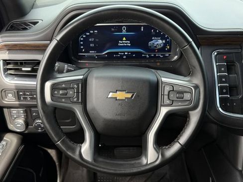 Used 2024 Chevrolet Tahoe Premier AWD/4WD image 13