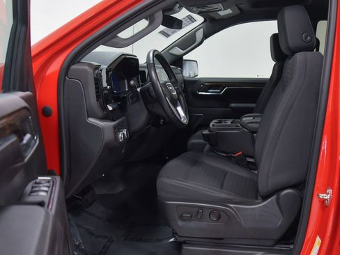 Used 2023 GMC Sierra 1500 Elevation AWD/4WD image 2