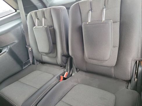Used 2019 Ford Explorer XLT AWD/4WD image 12