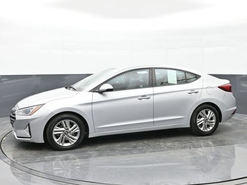 Used 2019 Hyundai Elantra SEL image 5