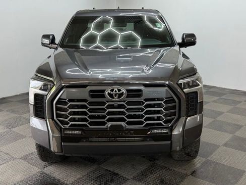 Used 2025 Toyota Tundra Platinum w/ TRD Off-Road Package AWD/4WD image 4