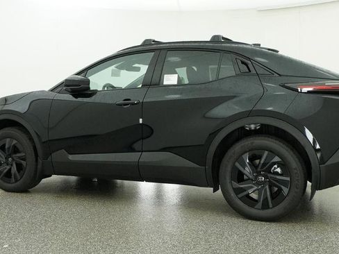 New 2026 Toyota C-HR AWD/4WD image 23