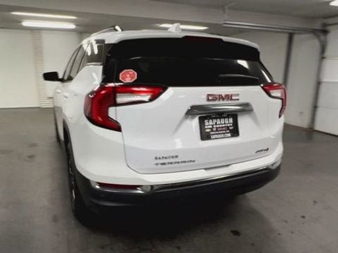 Certified 2024 GMC Terrain AT4 w/ Tech Package AWD/4WD image 7
