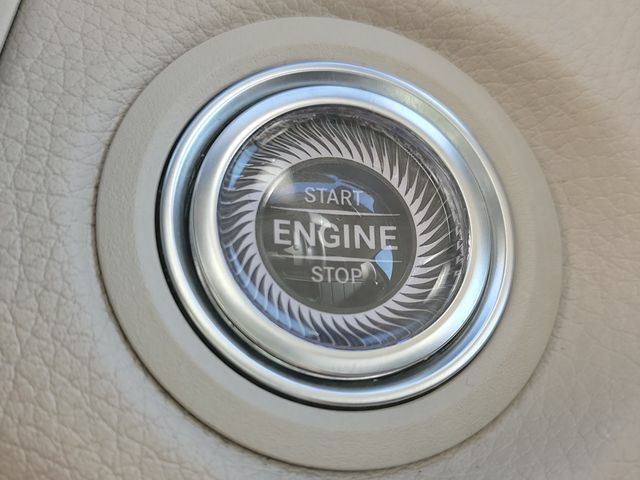 Used 2021 Mercedes-Benz GLC 300 image 31