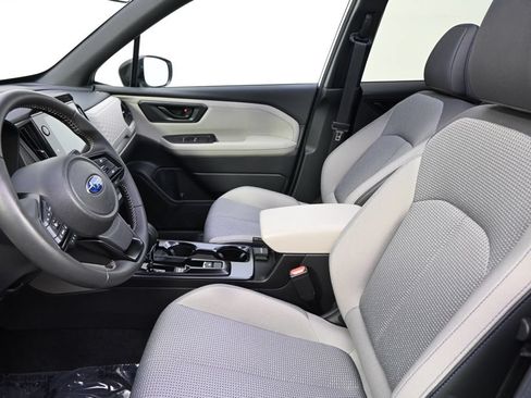 Used 2026 Subaru Forester Premium AWD/4WD image 13