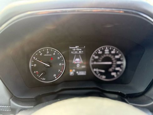 Used 2025 Subaru Outback Premium image 10