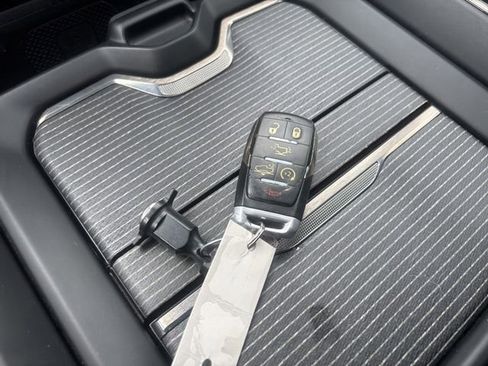 Used 2021 RAM 1500 Limited AWD/4WD image 33