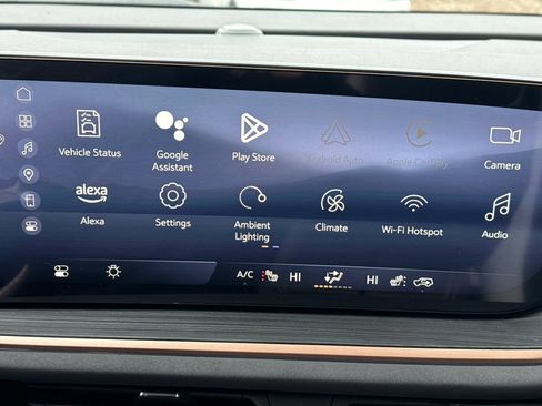 New 2025 Buick Envision Sport Touring image 23