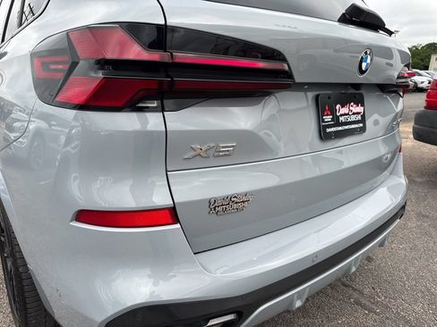 Used 2025 BMW X5 sDrive40i w/ M Sport Package RWD image 48