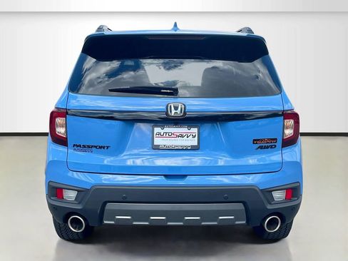 Used 2024 Honda Passport TrailSport image 6