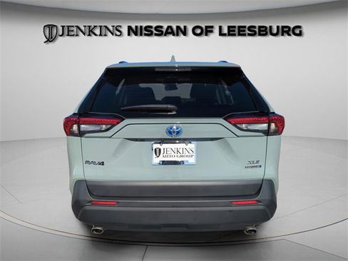 Used 2023 Toyota RAV4 XLE image 10