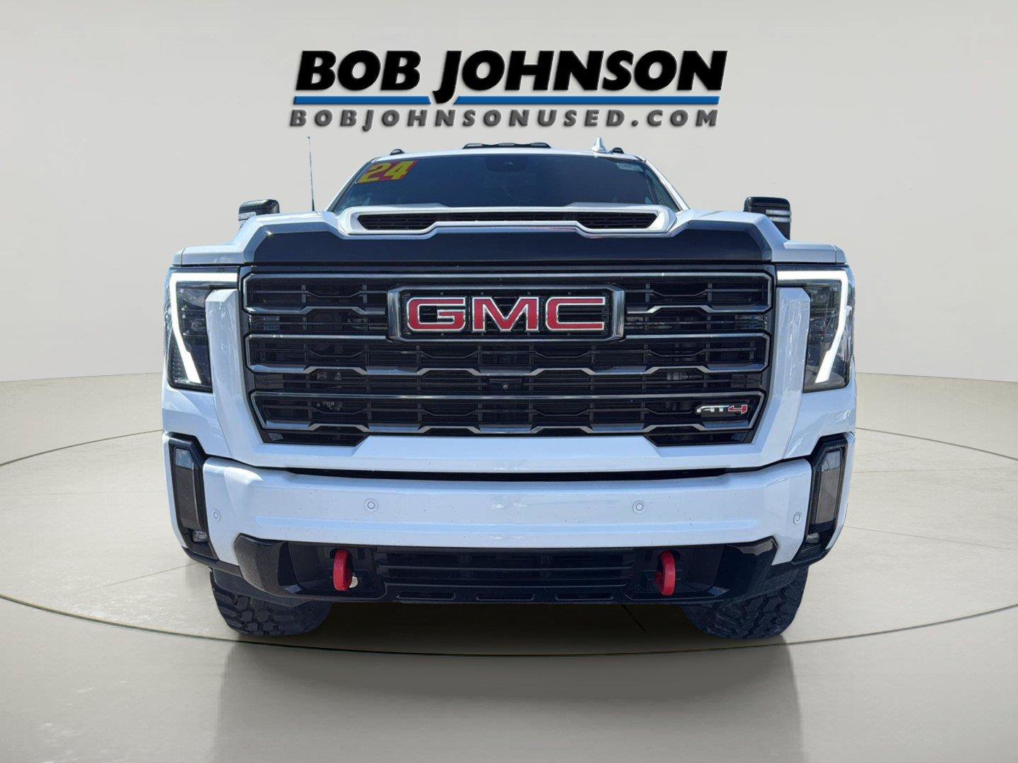 Used 2024 GMC Sierra 3500 AT4 w/ AT4 Preferred Package AWD/4WD image 2