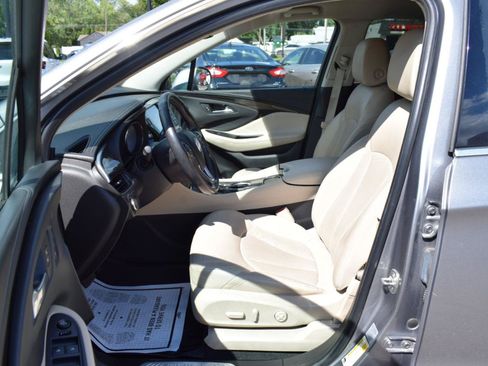 Used 2020 Buick Envision Essence AWD/4WD image 32