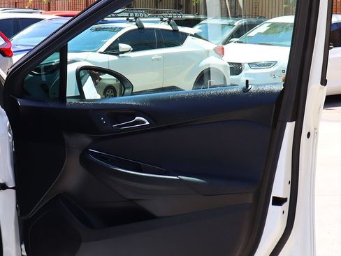 Used 2018 Chevrolet Cruze LS FWD image 29