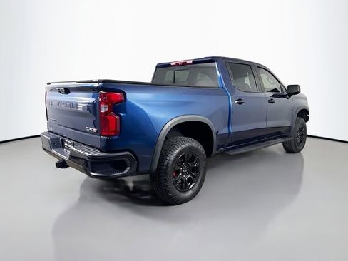 Used 2022 Chevrolet Silverado 1500 ZR2 w/ Technology Package image 7