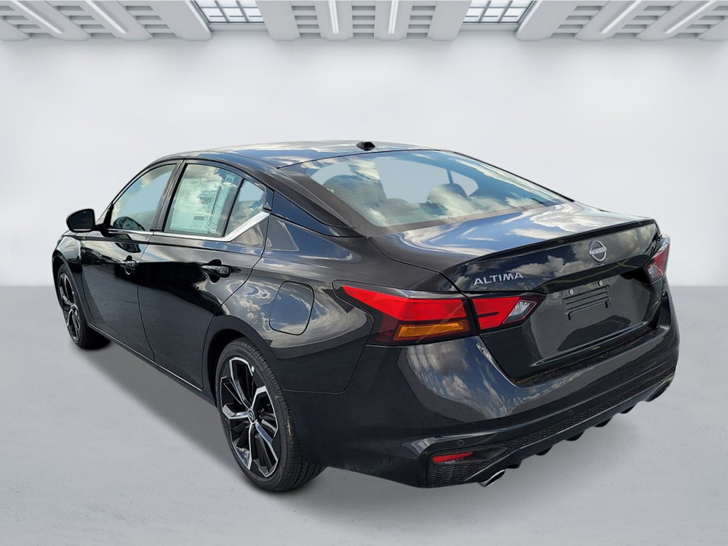 New 2026 Nissan Altima 2.5 SR FWD image 3