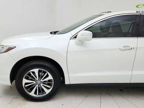 Used 2017 Acura RDX AWD w/ Advance Package image 9