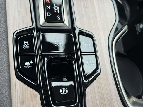 Used 2025 Lexus RX 450h Luxury w/ Convenience Package image 23