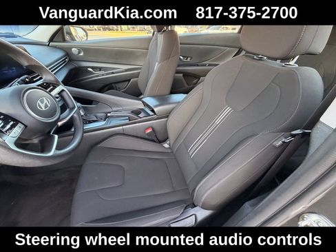 Used 2024 Hyundai Elantra SEL image 13