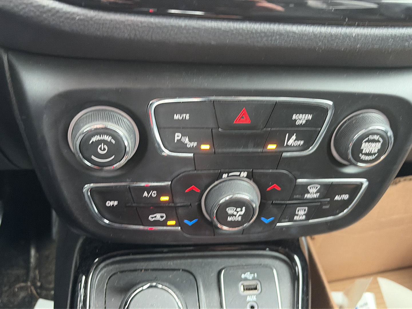 Used 2021 Jeep Compass Limited AWD/4WD image 13