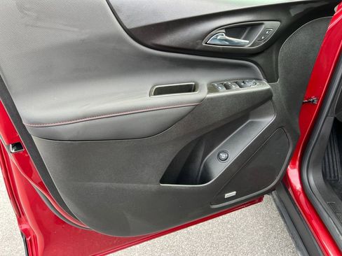 Certified 2024 Chevrolet Equinox RS w/ RS Leather Package image 17