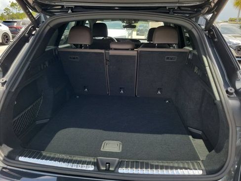 Certified 2025 Audi Q5 Premium w/ Convenience Package AWD/4WD image 8
