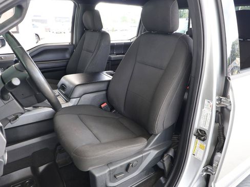 Used 2019 Ford F150 XLT w/ Equipment Group 302A Luxury AWD/4WD image 14