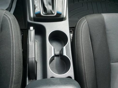 Used 2014 Hyundai Elantra GT FWD image 27