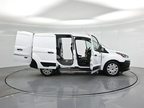 Used 2022 Ford Transit Connect XL FWD image 5