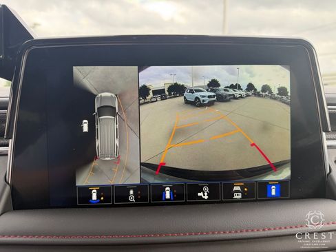 Used 2024 Chevrolet Tahoe RST w/ Luxury Package image 21