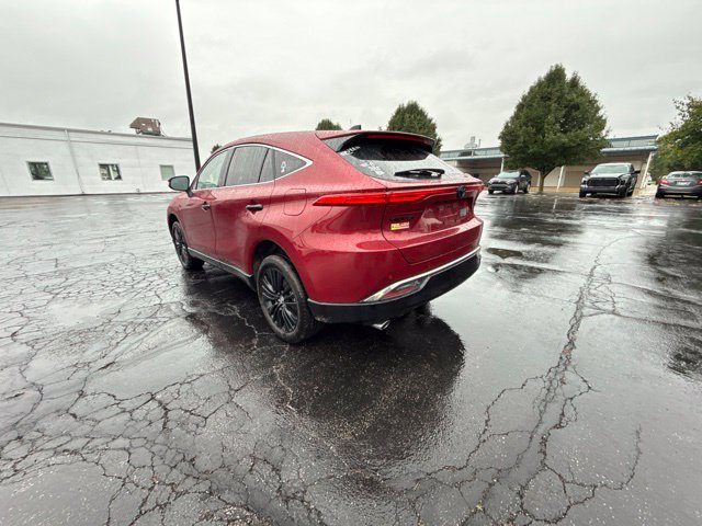 Used 2024 Toyota Venza Nightshade AWD/4WD image 5