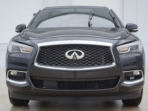 Used 2019 INFINITI QX60 Luxe w/ Essential Package image 4