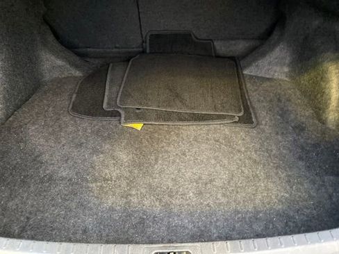 Used 2018 Toyota Corolla SE image 24