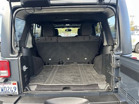 Used 2016 Jeep Wrangler Unlimited Sport w/ Quick Order Package 24S image 21