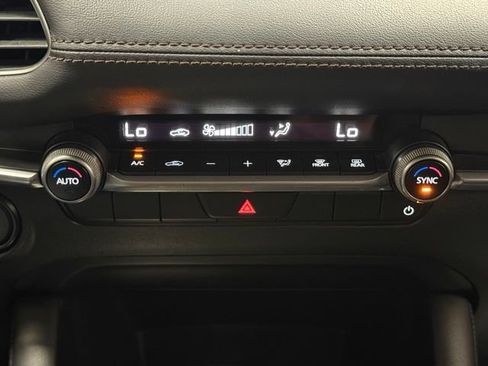 Used 2025 MAZDA MAZDA3 s FWD image 30