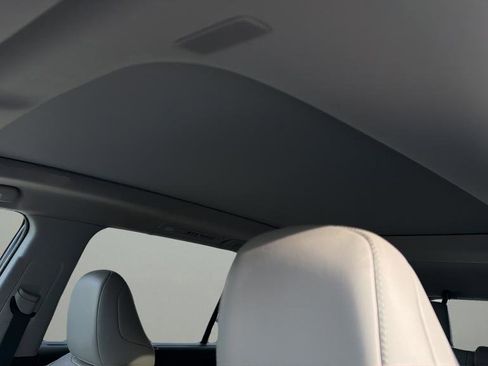 Used 2024 Toyota Grand Highlander Platinum image 12