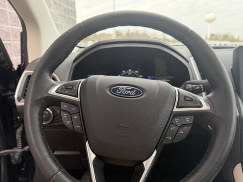Used 2022 Ford Edge SEL w/ Convenience Package image 36