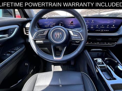 Used 2025 Buick Envision Avenir AWD/4WD image 6