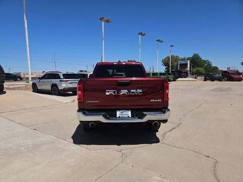 Certified 2025 RAM 1500 Big Horn AWD/4WD image 3