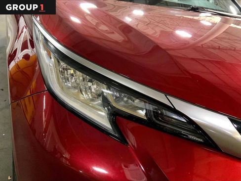 Certified 2022 Toyota Sienna Limited image 27